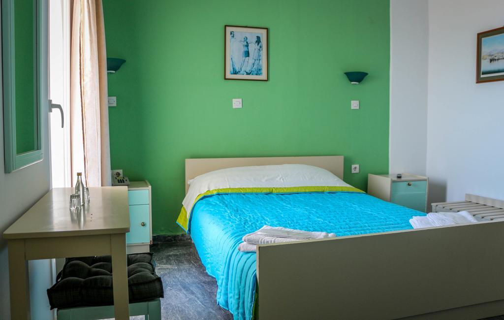 Mirtos Hotel Room photo