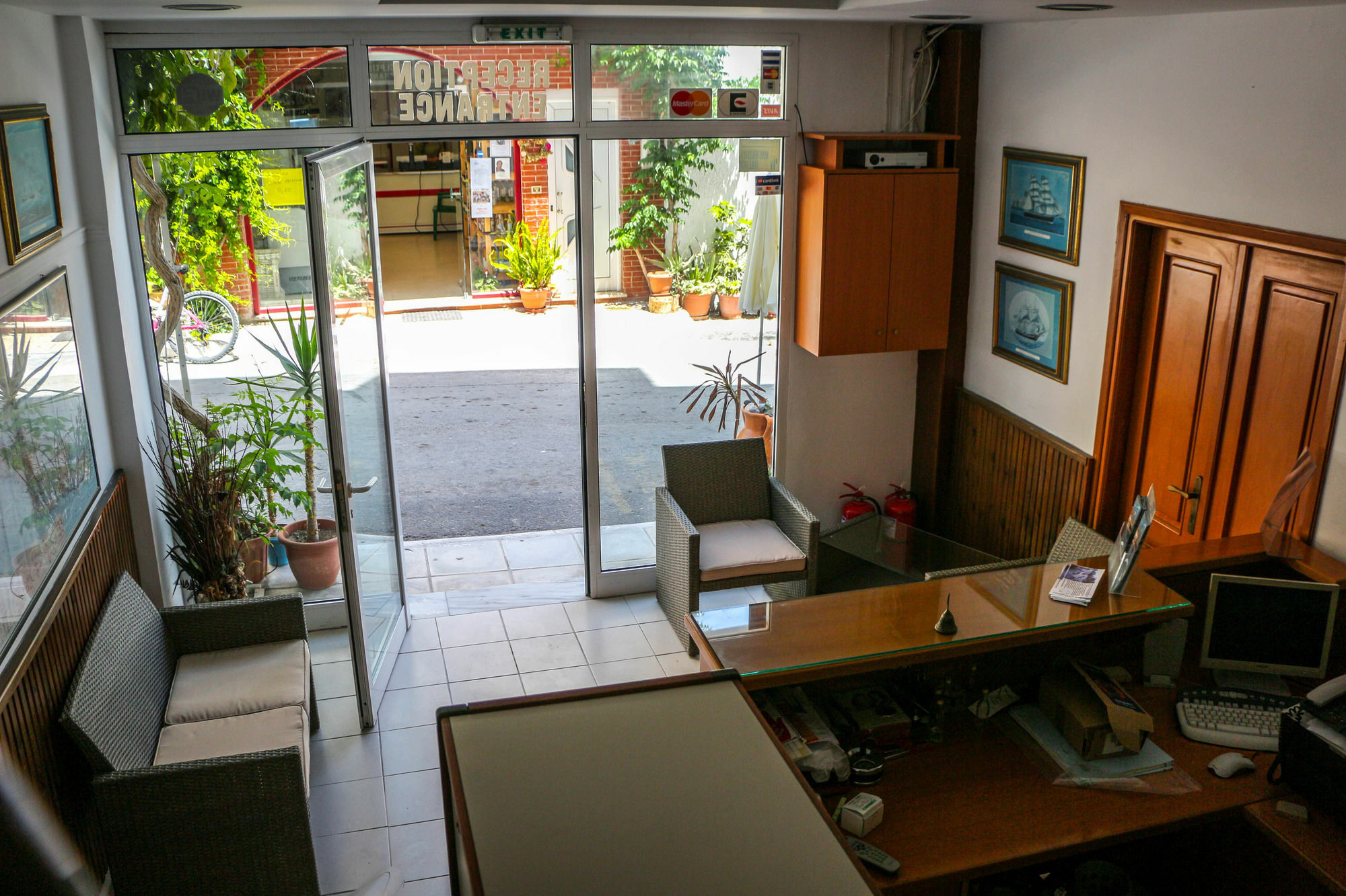 Mirtos Hotel Exterior photo